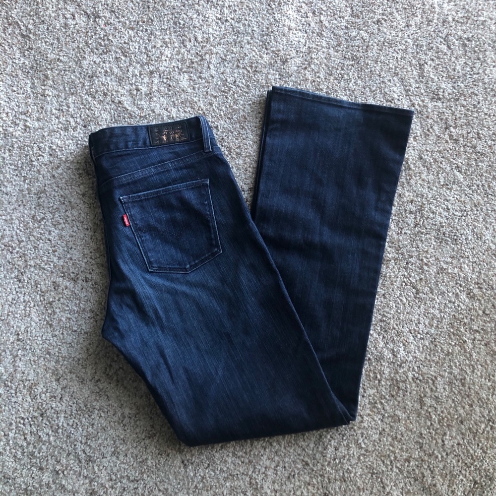 Levi’s Mid Rise Boot 553 Jeans, size 6/28